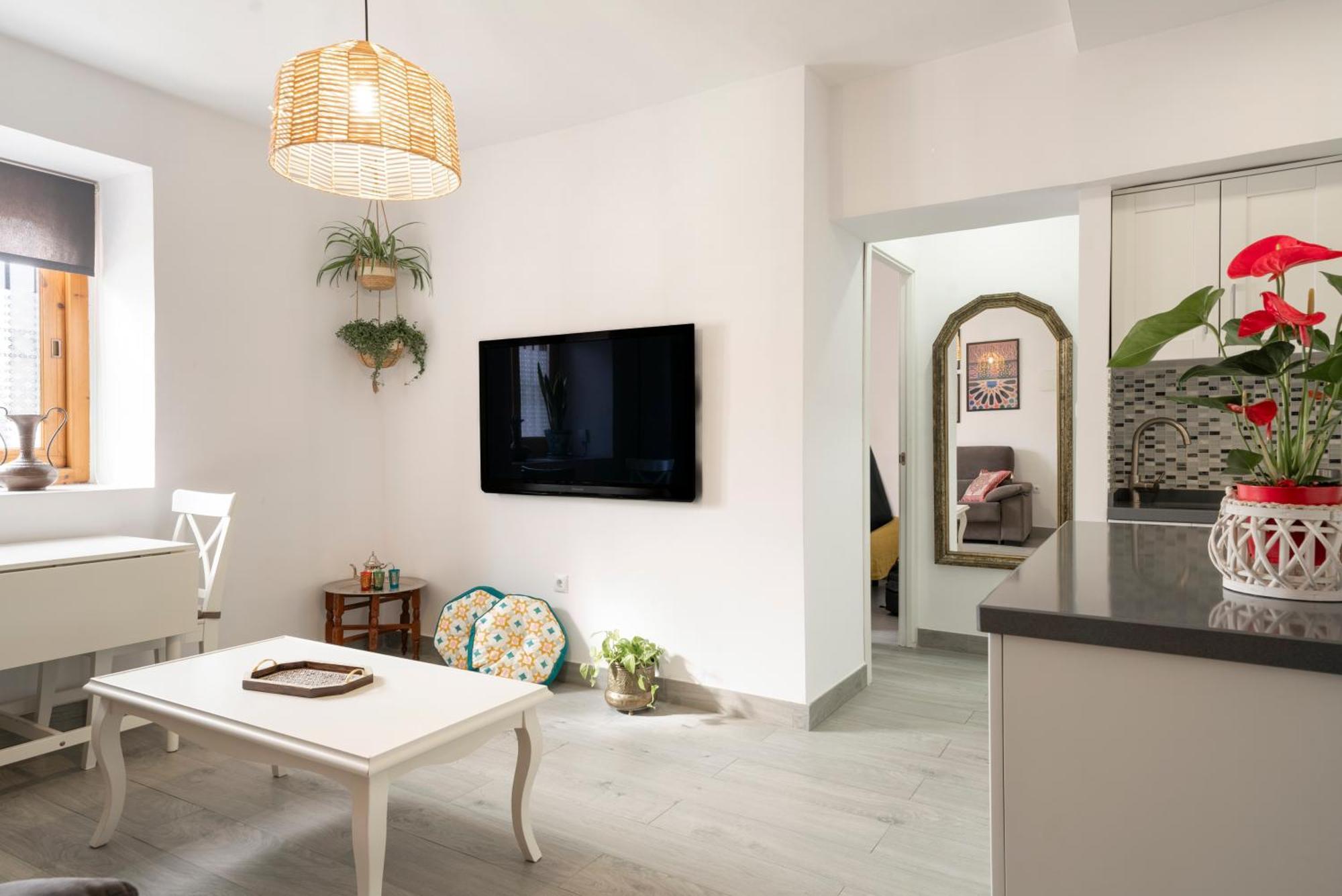 Warm Central Apartment Albayzin - Free Parking 15 Min Away Granada Buitenkant foto
